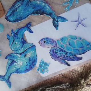 Tak kdopak už ví, že nově v mé tvorbě najdete i nažehlovačky na textil (ale které můžete použít i na dřevo, papír nebo...